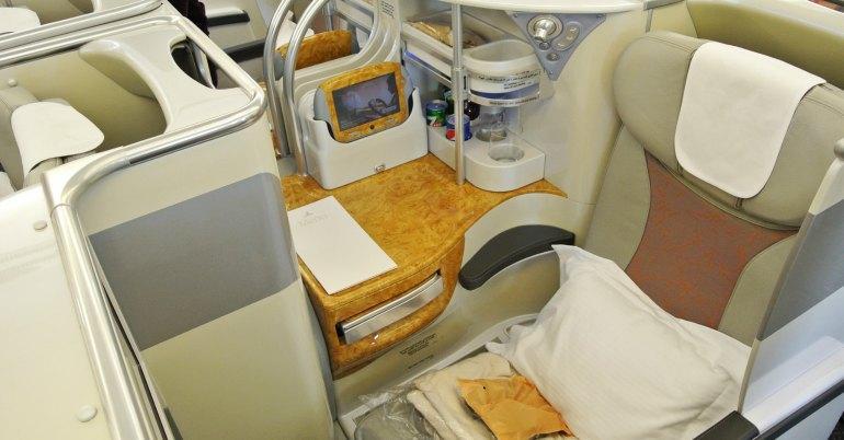 Emirates airline business class 
